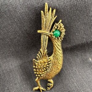Vintage Roadrunner Brooch Ambassador Gold Tone Green Eye Bird Pin Southwestern